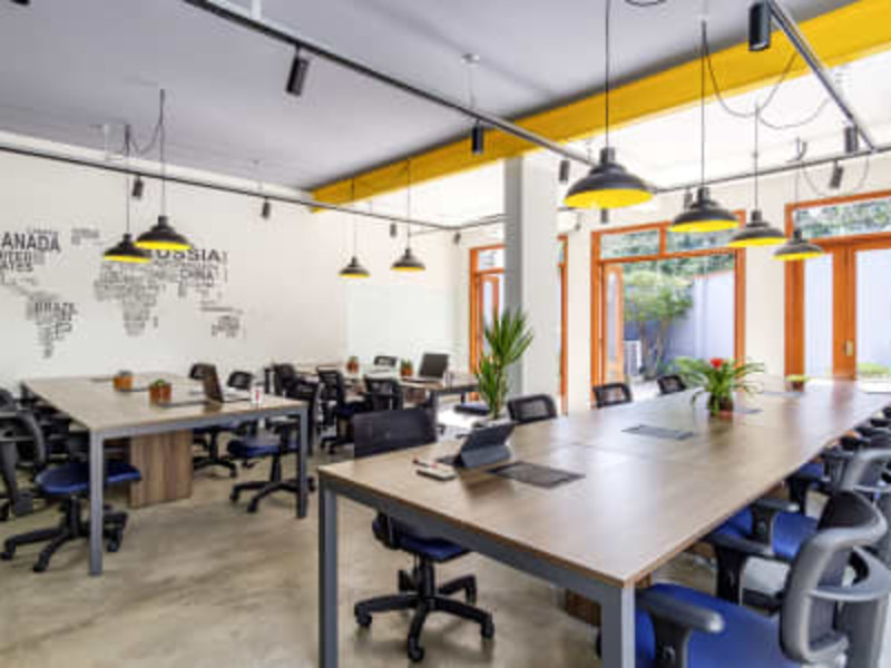 Sextante Coworking