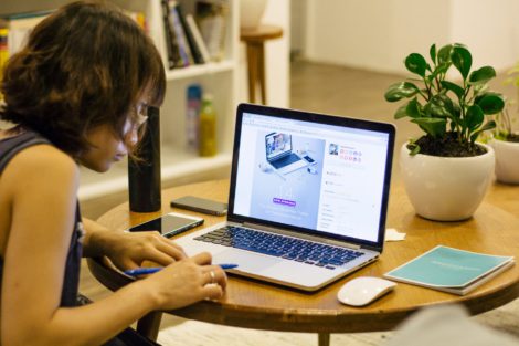 O que é trabalho assíncrono e como aplicar no home office?